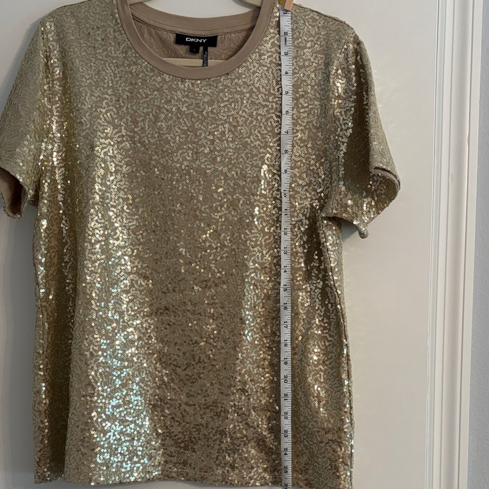 DKNY Short Sleeve Gold Sequin Top size L - Picture 5 of 8